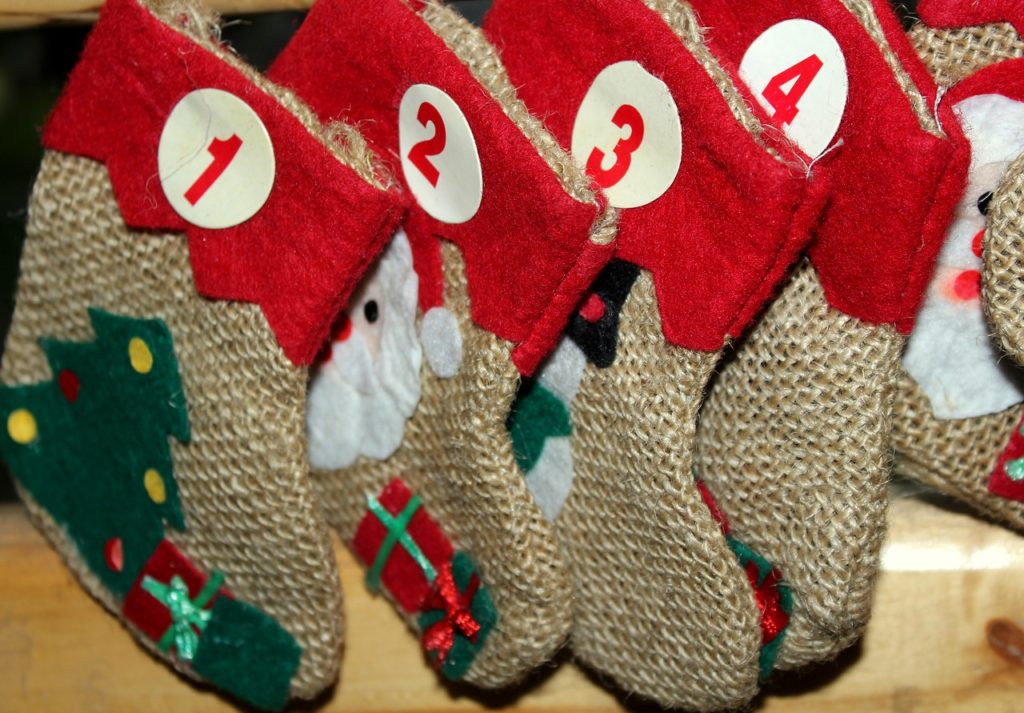 Quel cadeau mettre dans une chaussette de Noël ? - Vive la Pedagogie